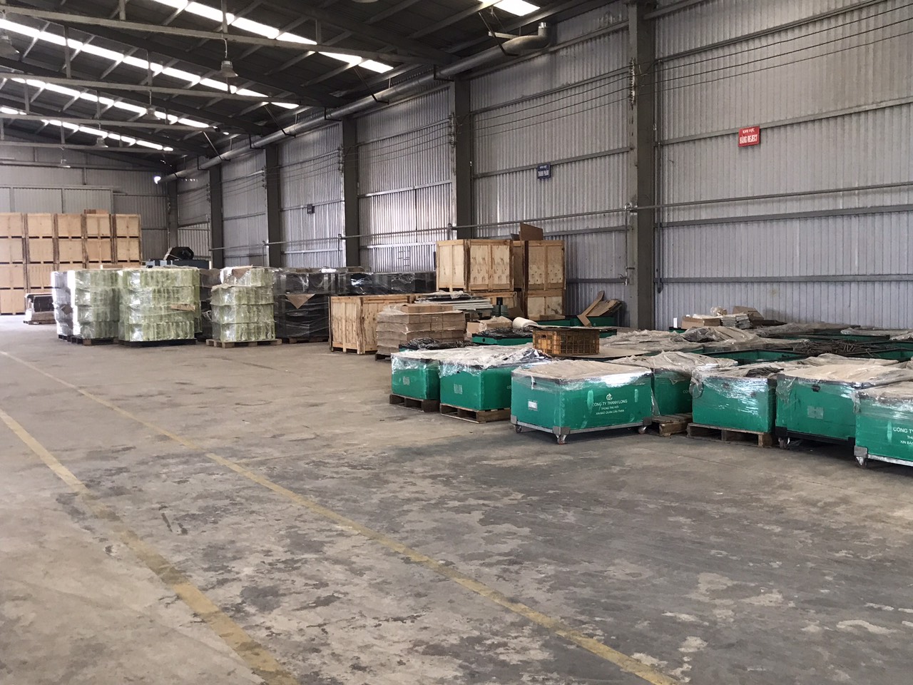 warehouse (2).jpg